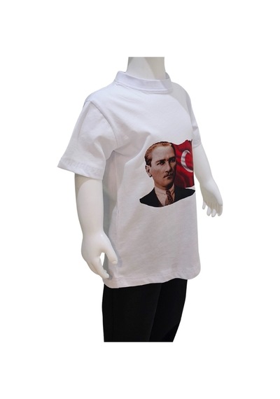 Kostüm Sarayı Ay Yıldızlı Atatürk Baskılı Beyaz Tişört Beyaz