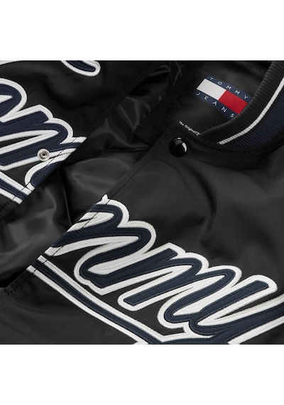 Tommy Hilfiger Erkek Marka Logolu Polyfill Dolgulu Düğmeli Şerit Cepli Lastik Örgü Yakalı Şık Görünümlü Siyah Mont Dm0dm17880 Bds Tommy Hilfiger Erkek Marka Logolu Polyfill Dolgulu Düğmeli Şerit Cepli Lastik Örgü Yakalı Şık Görünümlü Siyah Mont Dm0dm17880 Bds