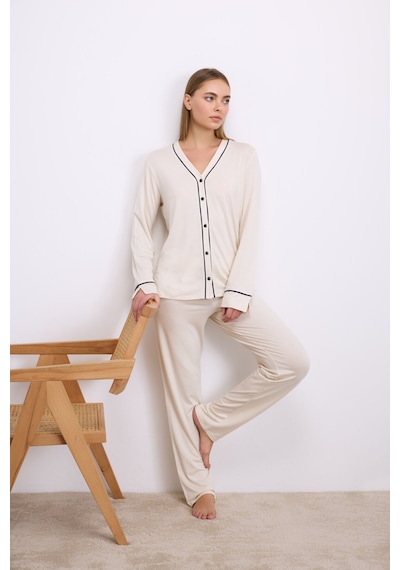 Man11614-1016 Anil Ev Giyim Anıl Kadın Uzun Kollu Düğmeli Tencel Pijama Takımı Yumuşak, Nefes Alabilen Tasarım 11614 Fil Dişi Man11614-1016 Anil Ev Giyim Anıl Kadın Uzun Kollu Düğmeli Tencel Pijama Takımı Yumuşak, Nefes Alabilen Tasarım 11614 Fil Dişi