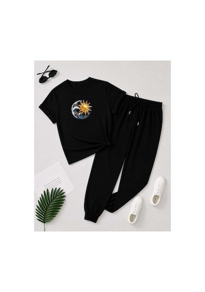 Herkesemoda Ay Güneş Baskı Detaylı T-shirt Eşofman Takımı Siyah