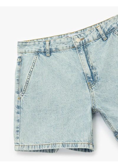 Koton Pamuklu Chino Cepli Rahat Kalıp Düğmeli Mini Denim Şort Açık İndigo 5sal40313md Açık İndigo Koton Pamuklu Chino Cepli Rahat Kalıp Düğmeli Mini Denim Şort Açık İndigo 5sal40313md Açık İndigo
