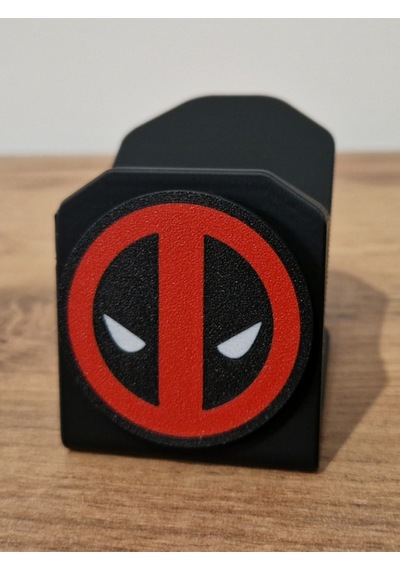 Deadpool Oyun Kolu Standı - Ps5, Ps4, Xbox Uyumlu Dekoratif Joystick Tutucu