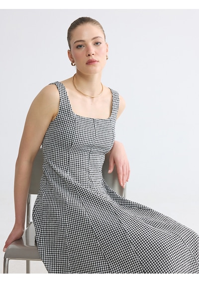 Lcw Comfort Siyah Kare Yaka Ekose Belden Oturtmalı Elbise