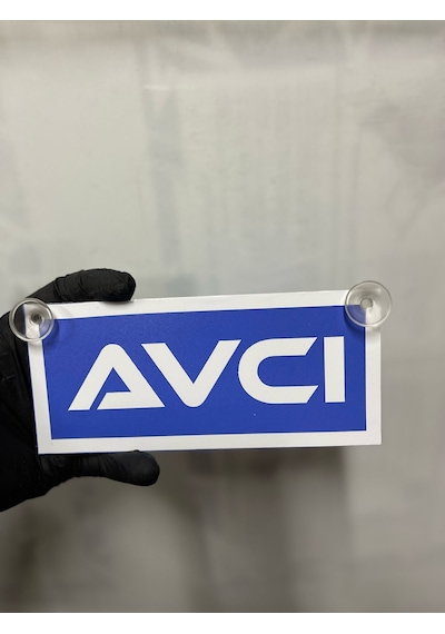 Mavi Renk Üzeri Beyaz Renk Avcı Yazılı Vantuzlu Cam Süsü
