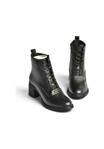 Fox Shoes Z555559203 Siyah Hakiki Deri Kalın Topuklu Postal Bot