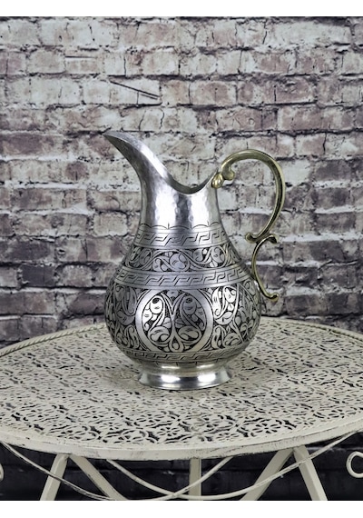 Keski İşlemeli Kalaylı Bakır Sürahi