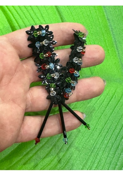 Boncuk Pul Payet İşleme V Harfi Arma Dikiş Aplike 6x3 Cm