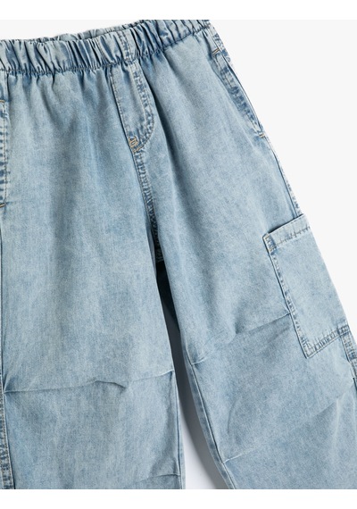 Koton Kot Pantolon Kat Detaylı Cepli Pamuklu - Parachute Jean Lıght Indıgo 4skb40014td 4SKB40014TDLIN Açık Mavi Koton Kot Pantolon Kat Detaylı Cepli Pamuklu - Parachute Jean Lıght Indıgo 4skb40014td 4SKB40014TDLIN Açık Mavi