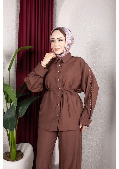 Hira Life Fashion Kadın Kolu Taş Detaylı Bel Bağlamalı Salaş Keten Gömlek Pantolon İki 'li Şık Takım Kiremit Kiremit Hira Life Fashion Kadın Kolu Taş Detaylı Bel Bağlamalı Salaş Keten Gömlek Pantolon İki 'li Şık Takım Kiremit Kiremit