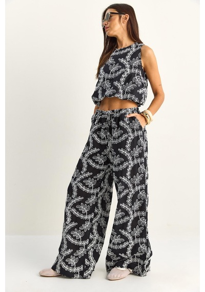 Shade Kadın Nakış İşlemeli Lastikli Balon Crop Bluz Geniş Paça Pantolon Takım 8037 60286157 - Siyah Shade Kadın Nakış İşlemeli Lastikli Balon Crop Bluz Geniş Paça Pantolon Takım 8037 60286157 - Siyah