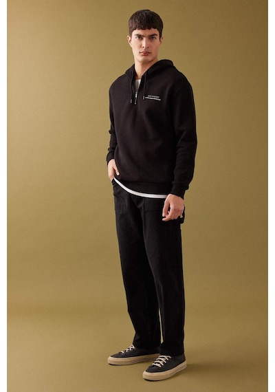 DeFacto Oversize Geniş Kalıp Yarım Fermuarlı Kapüşonlu Sırt Baskılı Sweatshirt B4804AX24SPBK81