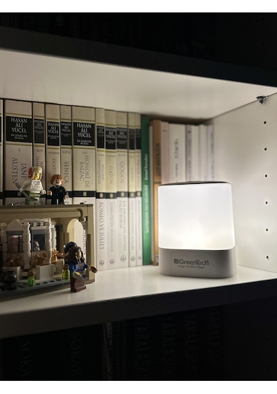 Greentech Masaüstü Şarjlı LED Aydınlatma - Gece Lambası / GT-CL09 Beyaz - Sarı Greentech Masaüstü Şarjlı LED Aydınlatma - Gece Lambası / GT-CL09 Beyaz - Sarı