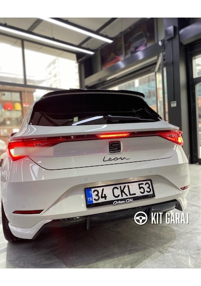 Seat Leon 2020+ Mk4 Difüzör Plastik Boyasız