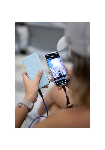 Xtorm FS5100 Fuel Series 5 20W 10.000 mAh Powerbank Beyaz