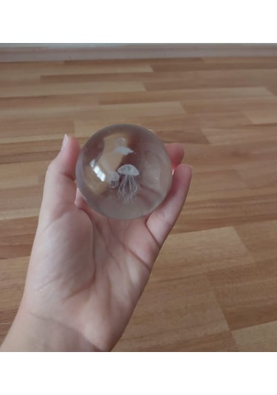 Rengarenk Işıklı Deniz Anası Temalı Cam Küre