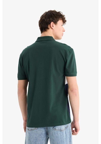 DeFacto %100 Pamuk Regular Fit Polo Yaka Bloklu Kısa Kollu Tişört D7940AX25SPGN245 DeFacto %100 Pamuk Regular Fit Polo Yaka Bloklu Kısa Kollu Tişört D7940AX25SPGN245