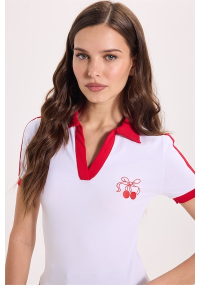 Tudors Kadın Slim Fit Dar Kesim Kısa Kollu Baskılı Omzu Şeritli V Yaka Beyaz Tişört Body-52067