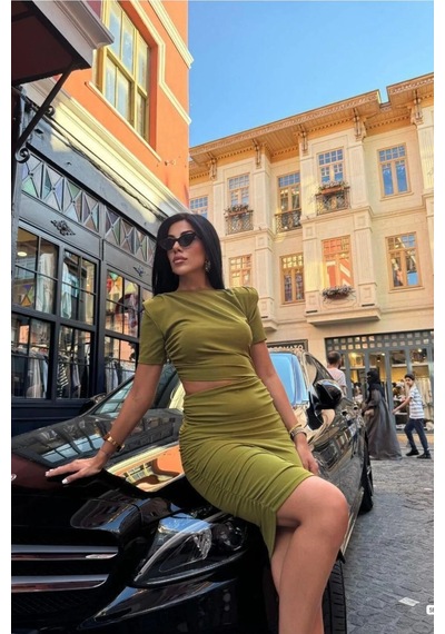 Veraura Lifestyle Kadın Krep Kumaş Bisiklet Yaka Büzgülü Kısa Kollu Elbise Yeşil