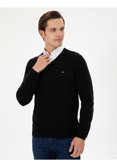 U.S. Polo Assn. Erkek Slim Fit V Yaka Siyah Basic Kazak 50298283-VR046
