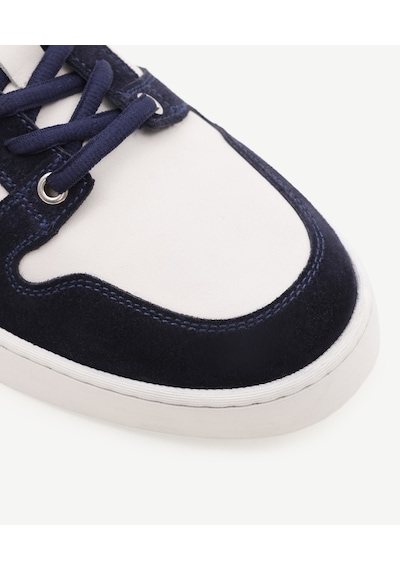 Yargıcı Hafif Tabanlı Deri Sneakers Beyaz