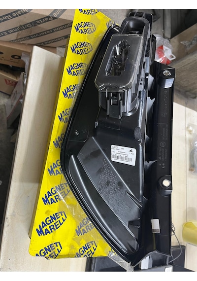 Stop Lambası Sağ Fiat Grande Punto Evo 2010 Ledli Duylu Magneti Marelli Mako  51927096-51888059