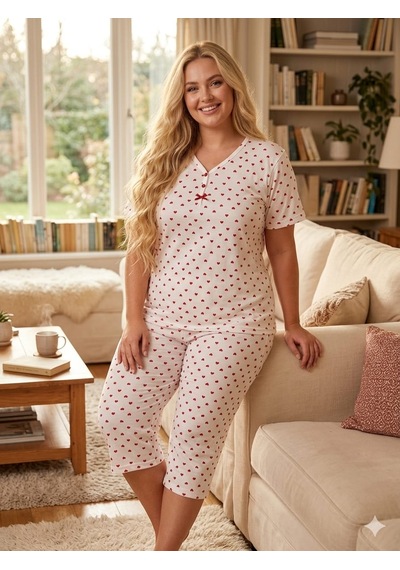 Büyük Beden Kısa Kollu Yumuşak Tuşeli Likralı Kapri Pijama Takımı Kırmızı