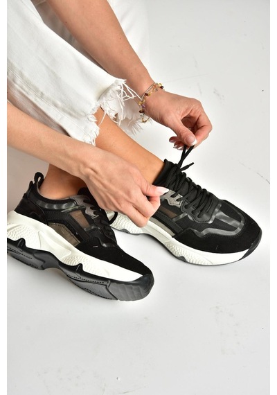 Fox Shoes U973568209 Siyah Kalın Tabanlı Spor Ayakkabı Sneakers Siyah-suni Deri Siyah