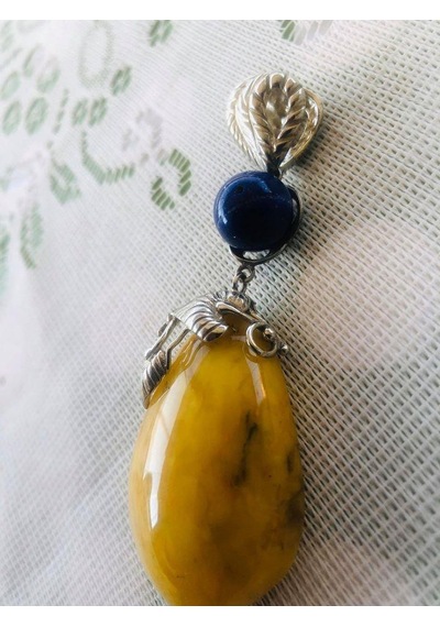 Doğal Kaya Damla Kehribar Lapis Lazuli Taşlı Kolye Ucu 21,35 Gram