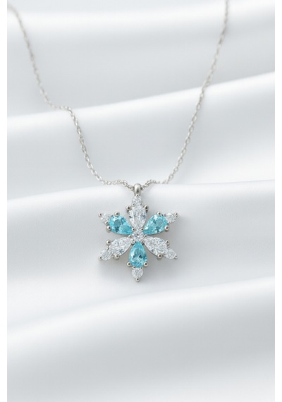 Çekirdekjewelry 925 Ayar Gümüş Renkli Taşlı Kamelya Çiçeği Kolye Gri