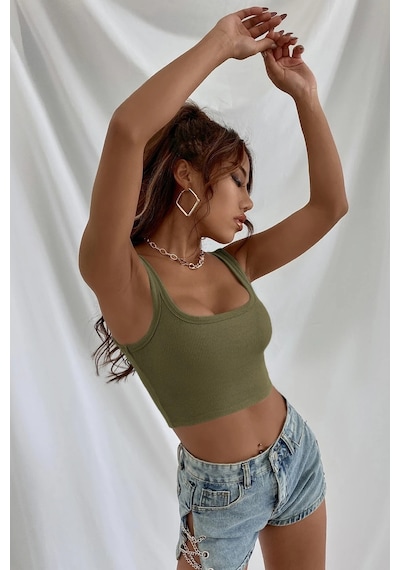 Epilons Zenvial Kadın Haki Yeşili Kalın Askılı Crop Top Büstiyer Zenviall2 Epilons Zenvial Kadın Haki Yeşili Kalın Askılı Crop Top Büstiyer Zenviall2