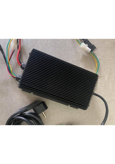 12V 18A Pil Şarj Aleti - Forkflit Araba Pil Şarj Cihazı