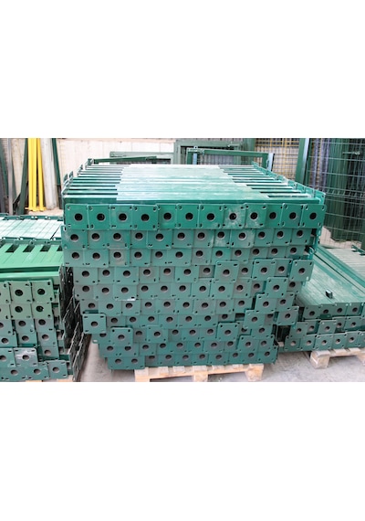Panel Çit Diregi Aksesuarlı- -200cm- Yeşil Renk