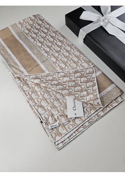 Miorel Scarfs Harf Tema Çift Taraflı Vual İpek Eşarp Silk Scarf Hijab Aksesuar Fular Gold