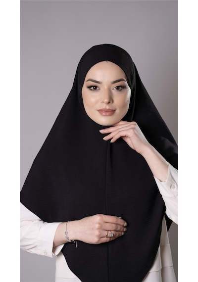Hürrem Bone Siyah Pratik Hazır Geçmeli Tesettür Eşarp Aerobin Kumaş Düz Hijab 2309 01