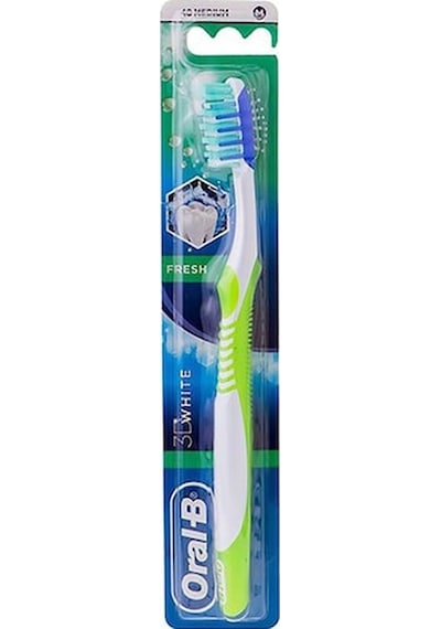 Oral-B 3D White Fresh Diş Fırçası Medium