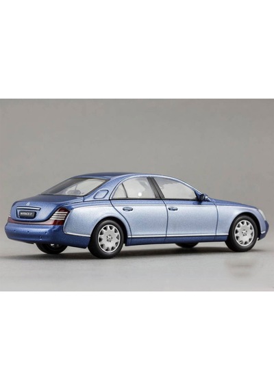 1:43 Autoart 2003 Maybach 57 Swb