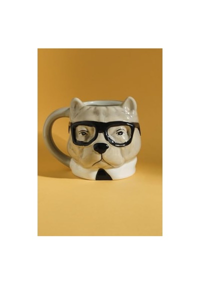483 Ml Kapasiteye Sahip Bulldog Figürlü Mug Açık Ahşap