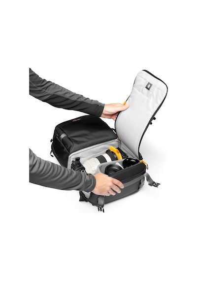 Lowepro Fastpack BP 250 AW III Siyah Çanta