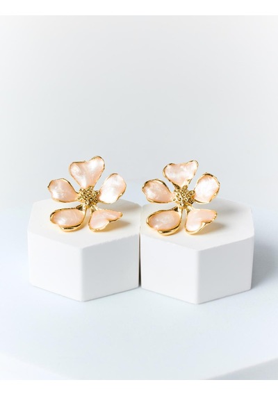 Jimmy Key Beyaz Çiçek Figürlü Zarif Küpe 6sw439006100