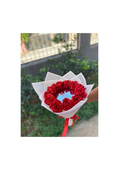 Gerçek Görünümlü Aynalı Kendinden Yazılı Gül Buketimiz Yapay Çiçek Orta Yazısı Led Işıklı Kırmızı - 736488952 Kırmızı