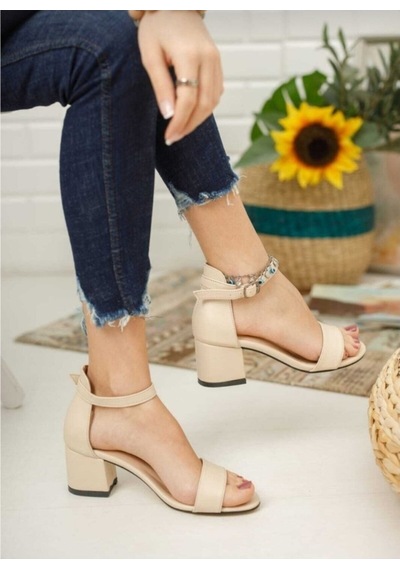 Moda Ayakkabı 0854 Cilt Krem 5Cm Topuklu Kadın Sandalet