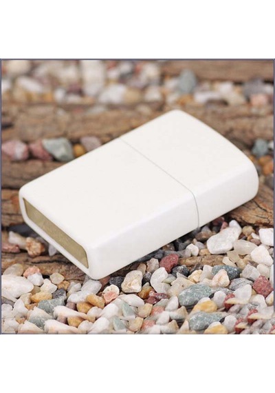 Ehediye Zippo Çakmak Regular Whıte Matte 214-000560