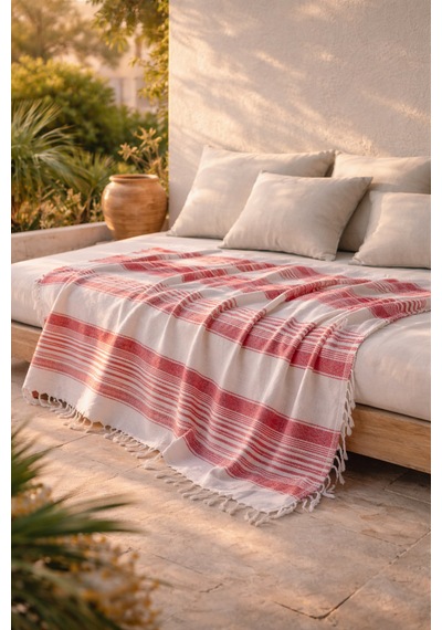 Çift Kişilik Pike 180x220 Cm Çizgili Çok Renkli %70 Pamuk %30 Polyester Dört Mevsim Kullanım Türkiye Üretim Tek Parça Pike Beyaz - Kırmızı Çift Kişilik Pike 180x220 Cm Çizgili Çok Renkli %70 Pamuk %30 Polyester Dört Mevsim Kullanım Türkiye Üretim Tek Parça Pike Beyaz - Kırmızı
