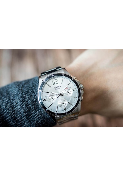 Casio MTP-1374D-7AVDF Erkek Kol Saati