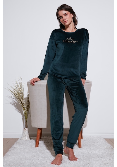 Lela Standart Fit Bisiklet Yaka Yumuşak Kadife Bayan Pijama Takımı 6094201 Nefti