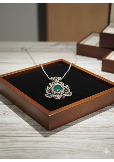 Zümrüt, Lal Ve Zirkon Taşlı Kolye Bronz
