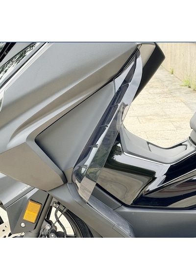 Honda Forza250 Bacak Rüzgar Deflektörü-401