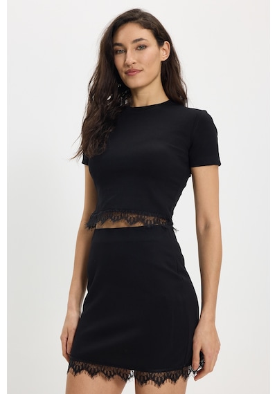Tudors Kadın Slim Fit Dar Kesim Pamuklu Bisiklet Yaka Dantel Detaylı Siyah Etek Tişört Takım-50455
