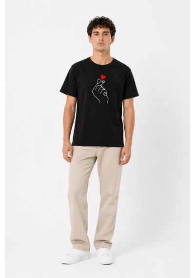 Butik İstanbul Erkek Kore Parmak Kalp Aşk Temalı Minimal Baskılı Tişört Yazlık Kısa Kol T-shirt - Siyah
