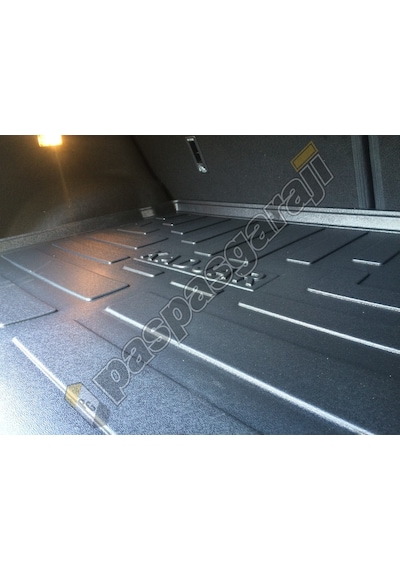 Renault Kadjar 2015  Sonrası Rizline Bagaj Havuzu